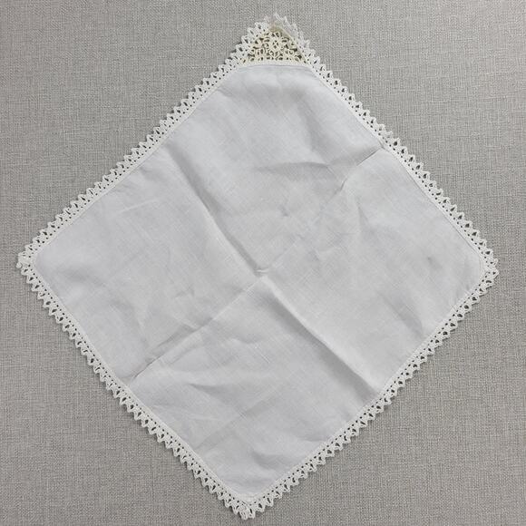 3 pcs Vintage Table Napkins 16" White Plain Linen Lace Trim Hand-Crochet Square - Picture 8 of 12